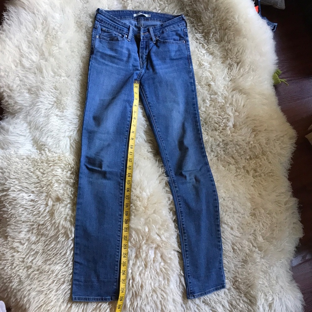 Levi’s slim stretch 25